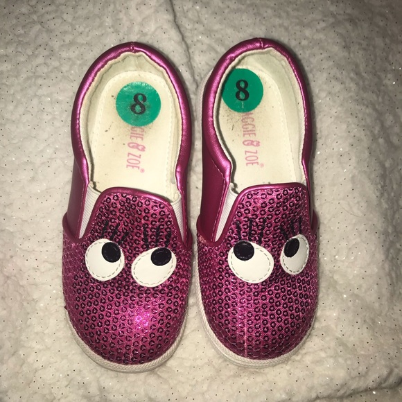 Maggie and Zoe slip on toddler shoes size 8 - Picture 2 of 3